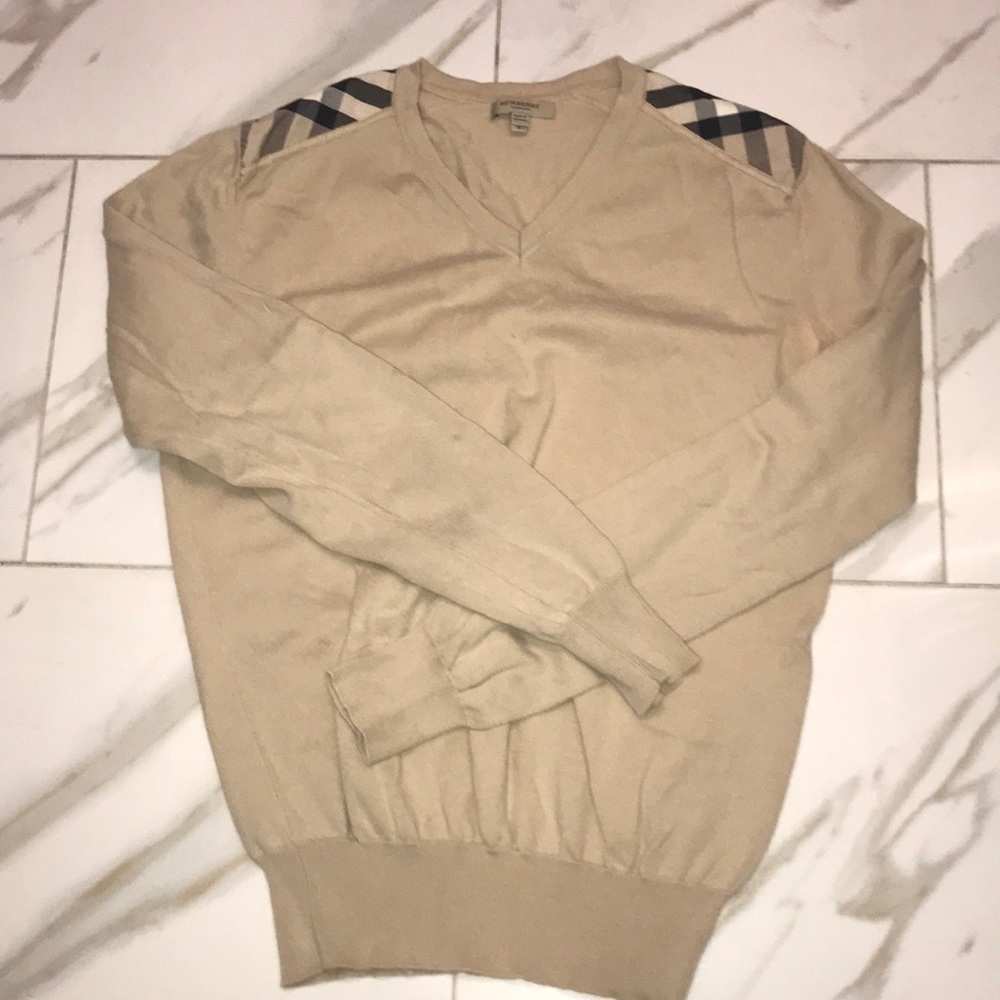 Burberry v neck Sweater